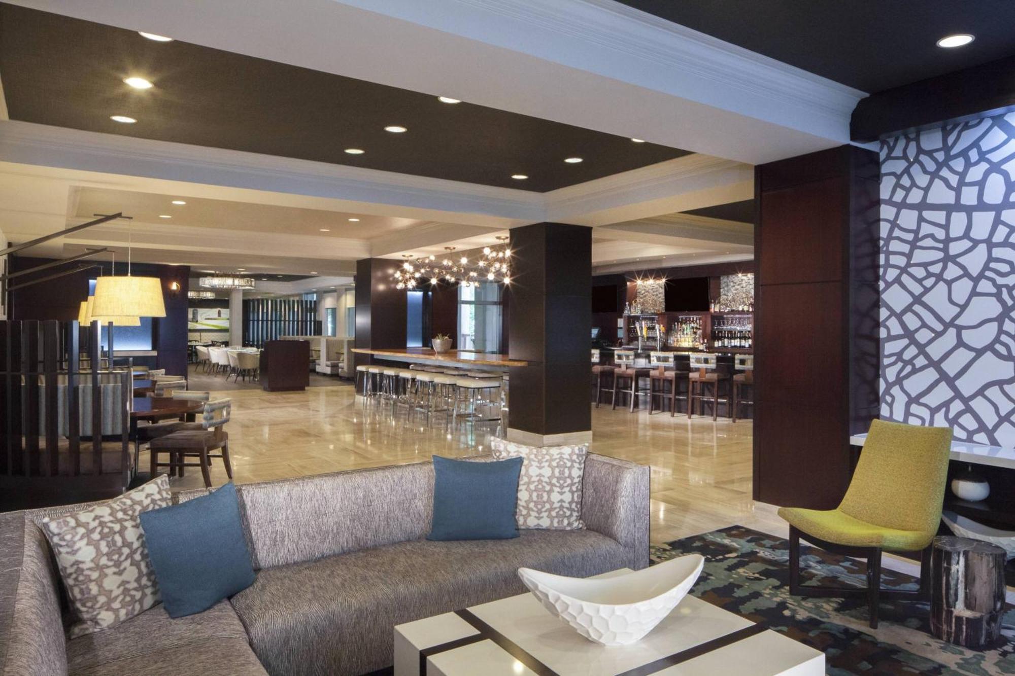 Dallas Marriott Suites Medical/Market Center Екстериор снимка